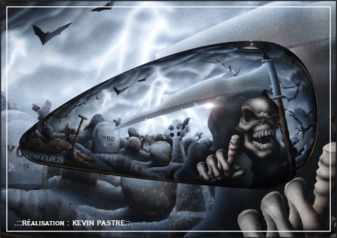 .::GRIM-REAPER demo01 : juin 2009 - aérographe peinture custom - Démonstration sur réservoir Harley Davidson::.